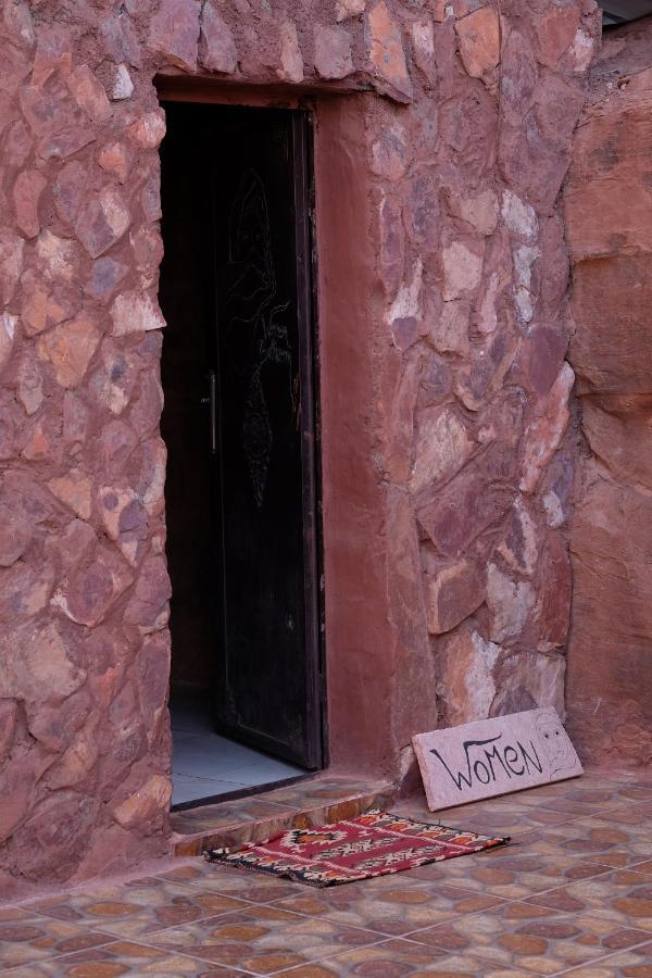 Wadirum Momoo Wadi Rum Exterior photo